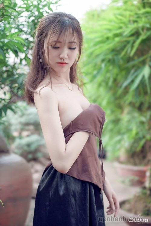 Vietnamese Photographer (1115)