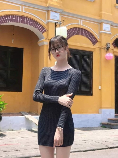 Beautiful Vietnamese Girl (269)